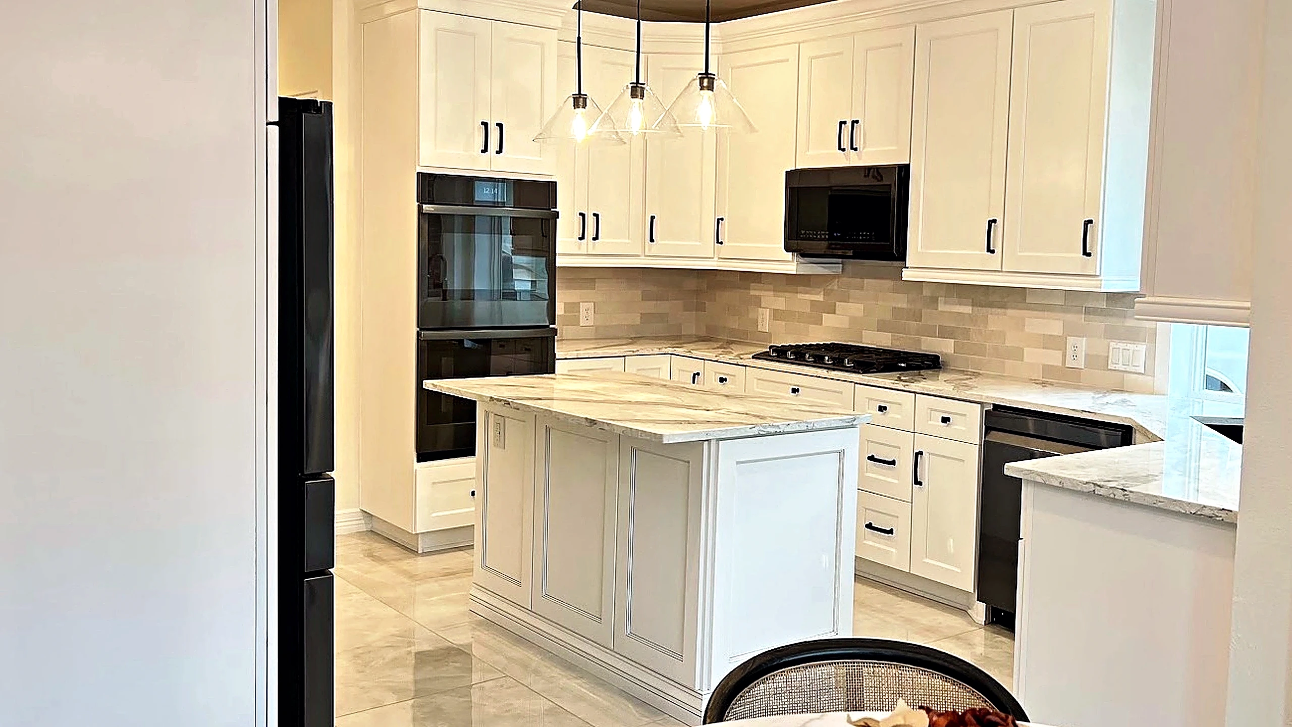 Finished kitchen remodel in Spring Valley Village, Houston, designed and built by Bager
